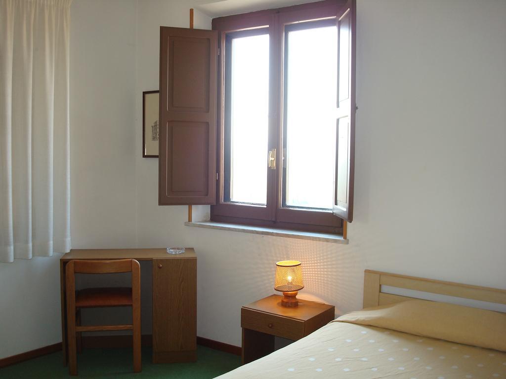 Albergo La Sfinge Chiusi Ngoại thất bức ảnh