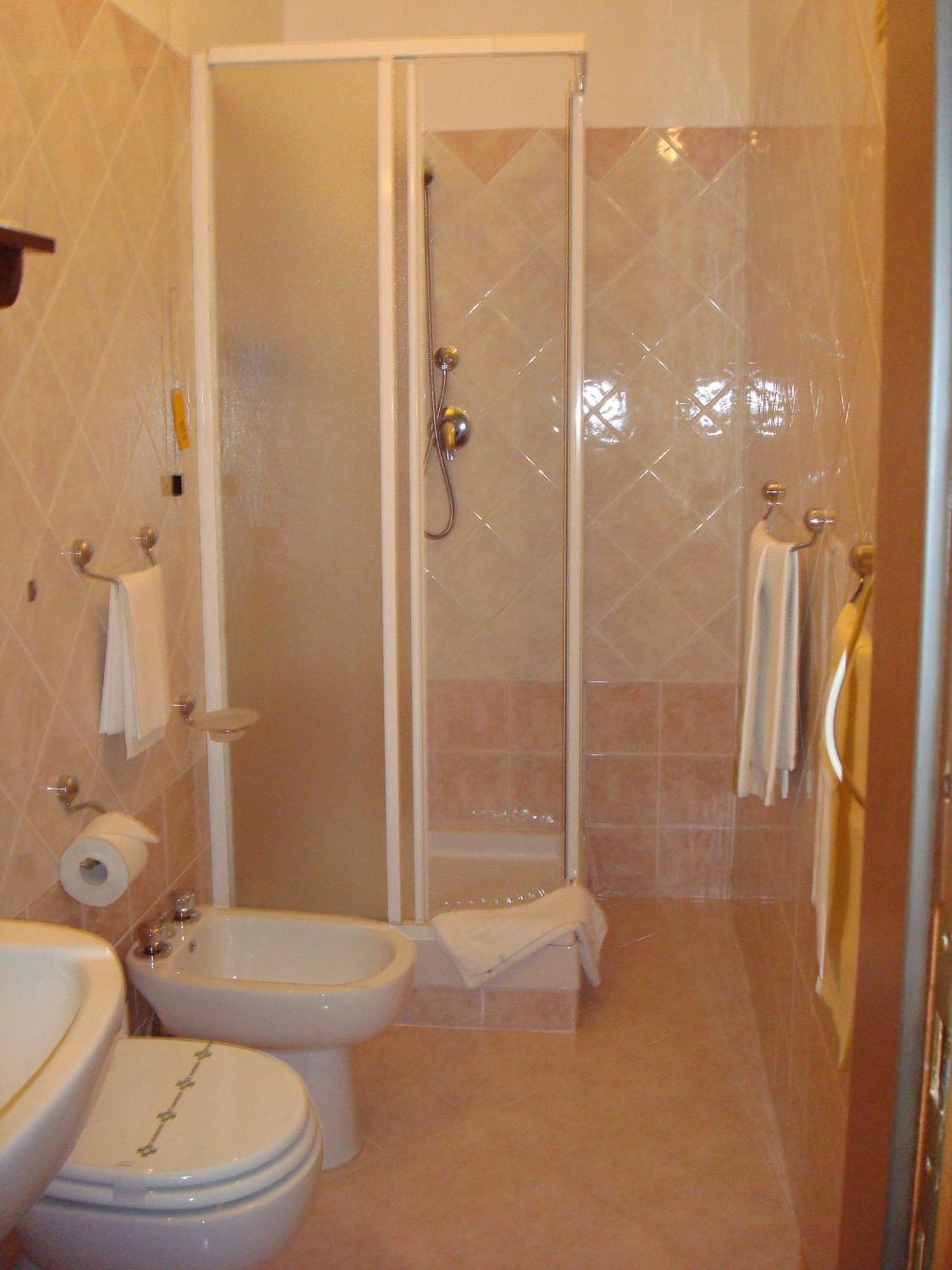 Albergo La Sfinge Chiusi Ngoại thất bức ảnh